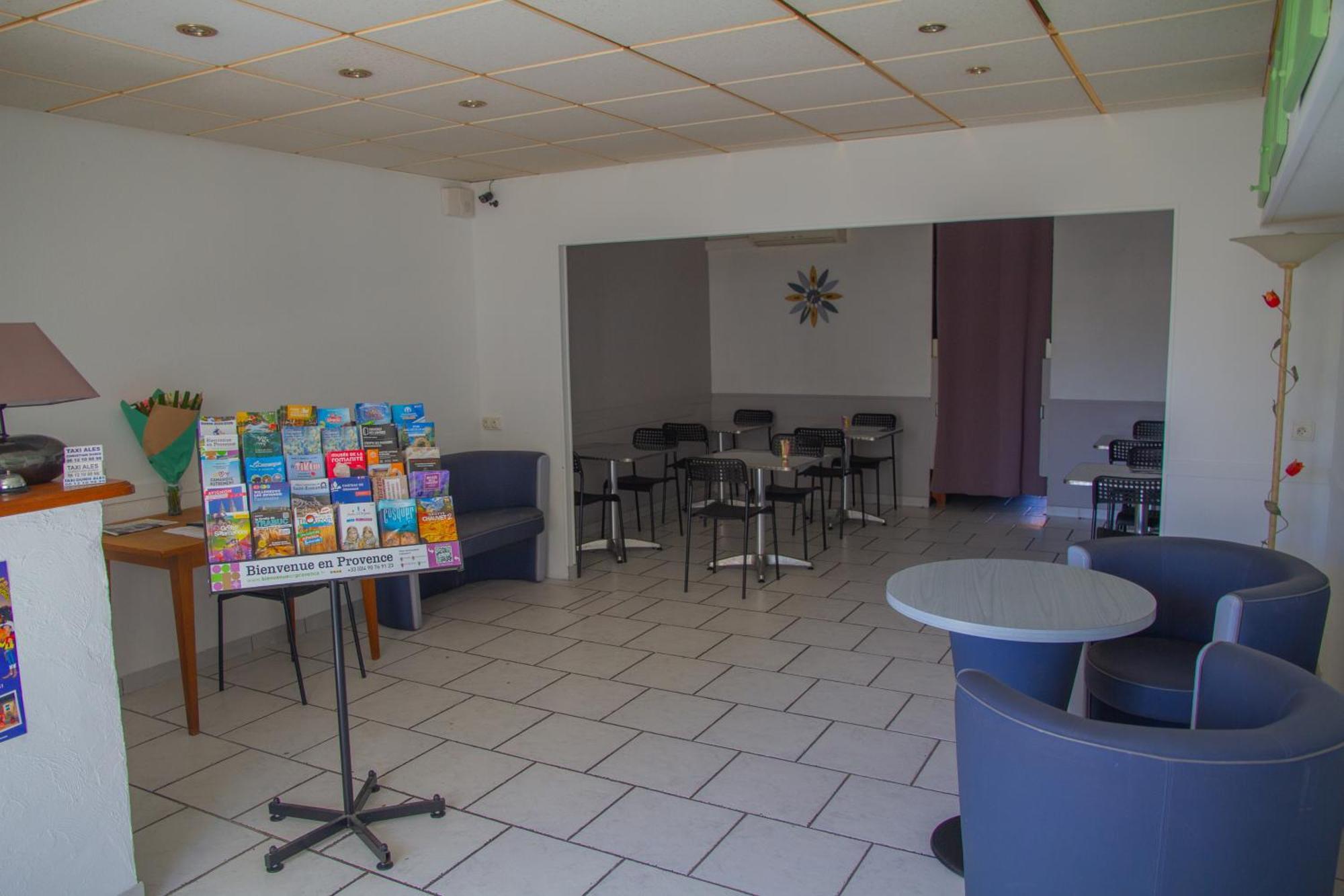 Hotel Durand Le Patio Ales Ngoại thất bức ảnh