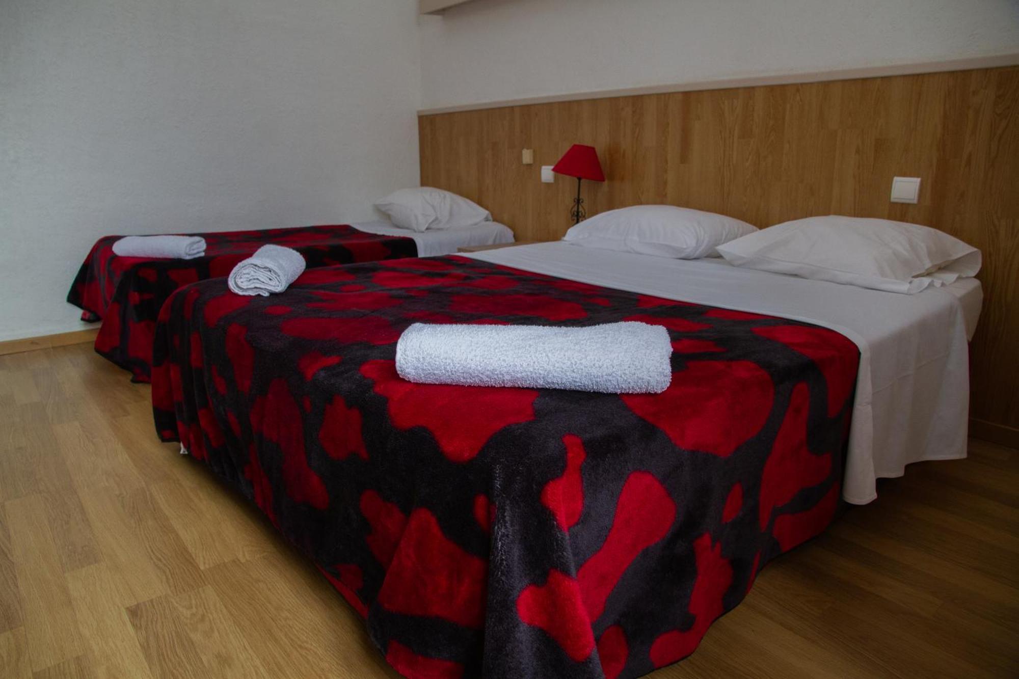 Hotel Durand Le Patio Ales Ngoại thất bức ảnh