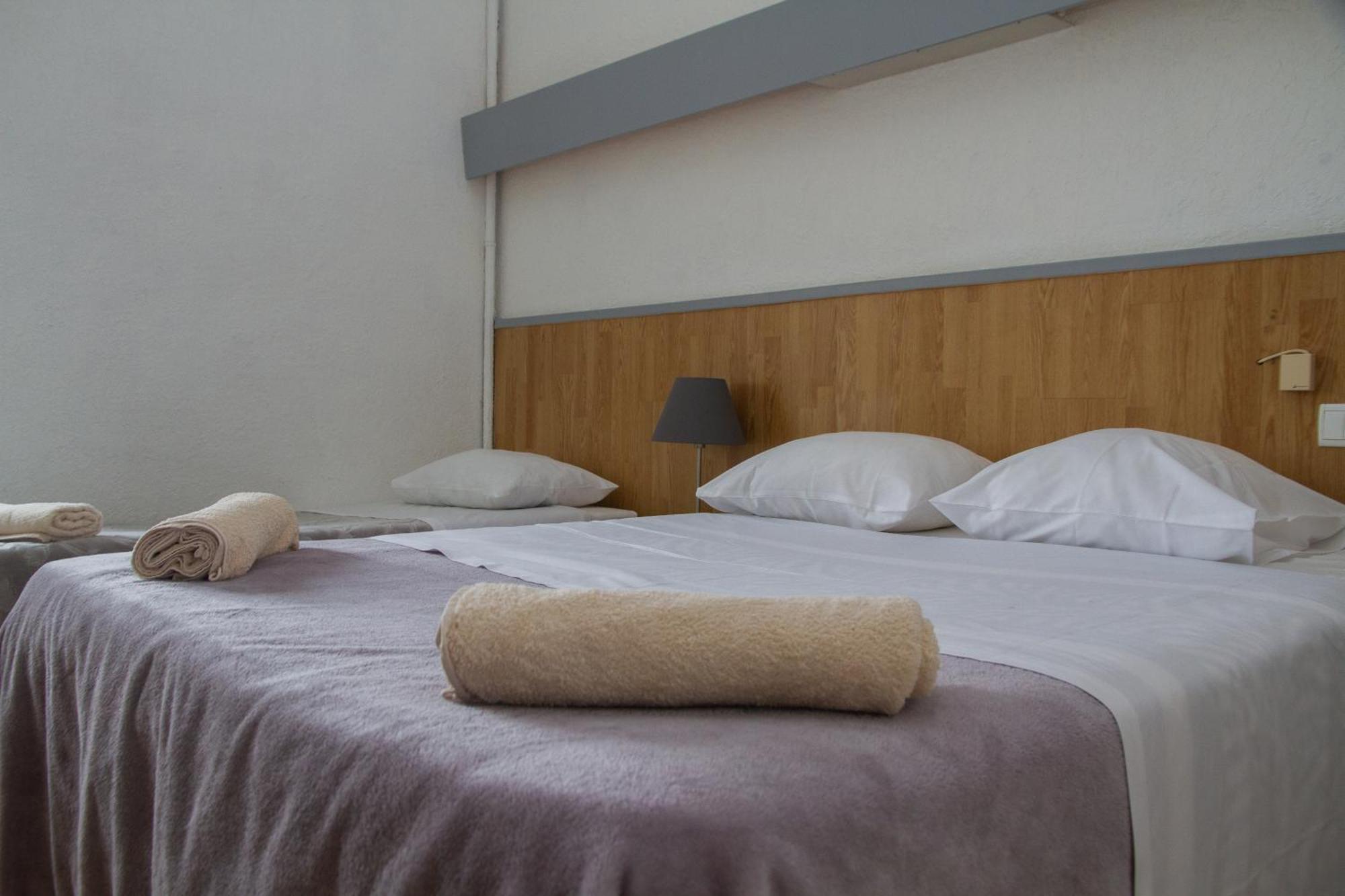 Hotel Durand Le Patio Ales Ngoại thất bức ảnh