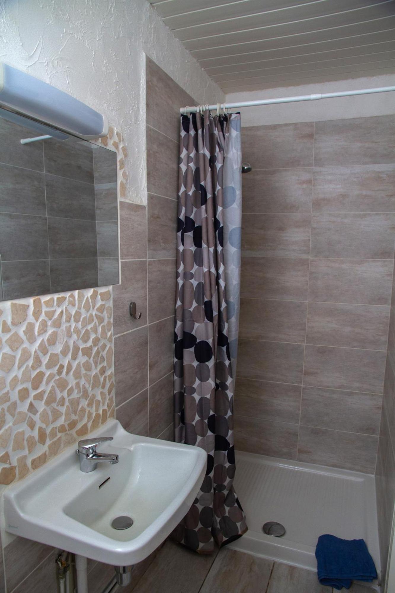 Hotel Durand Le Patio Ales Ngoại thất bức ảnh