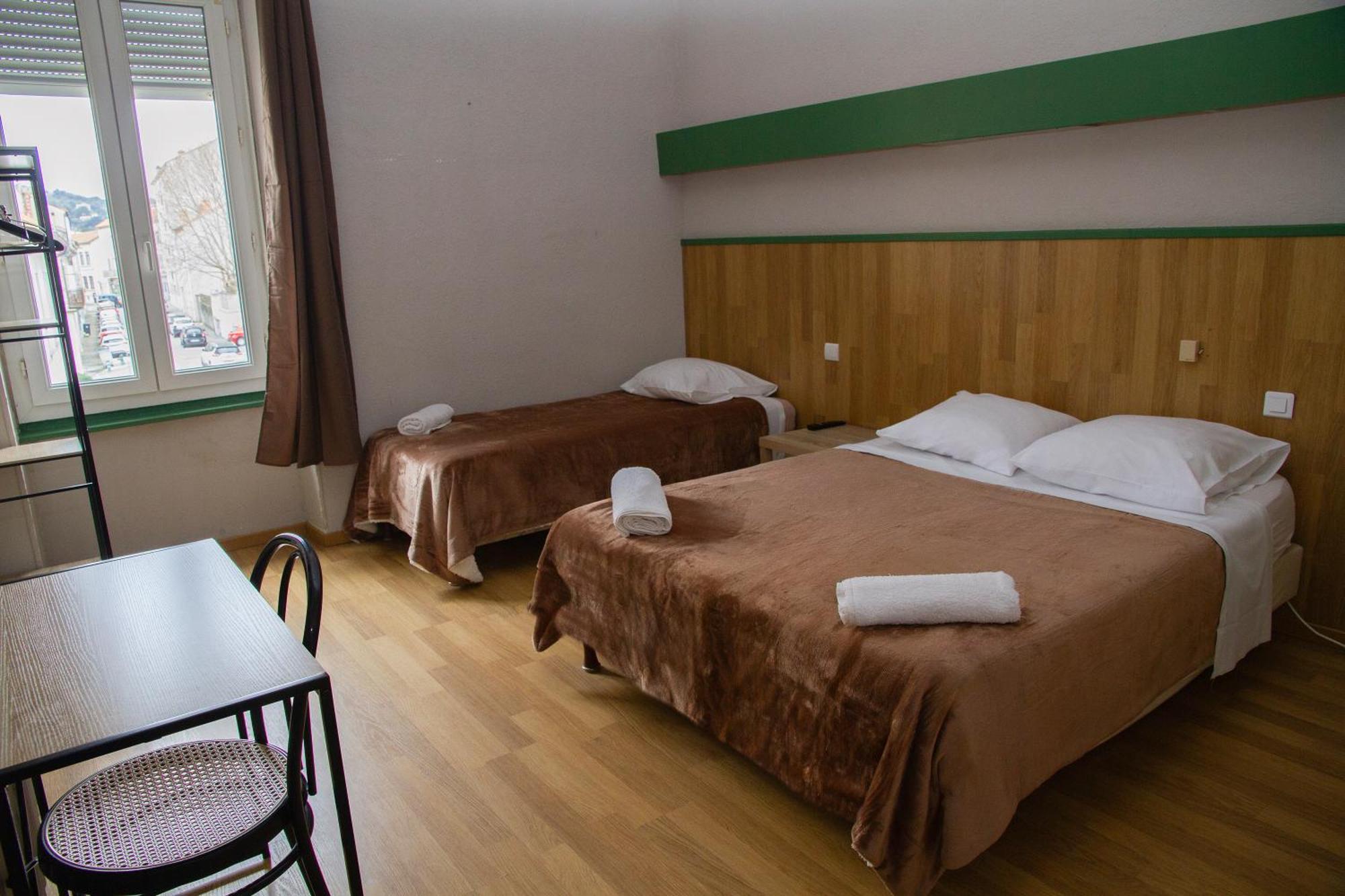 Hotel Durand Le Patio Ales Ngoại thất bức ảnh